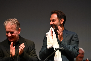 Festival Dannunziano, successo per Marcorè che interpreta Gaber